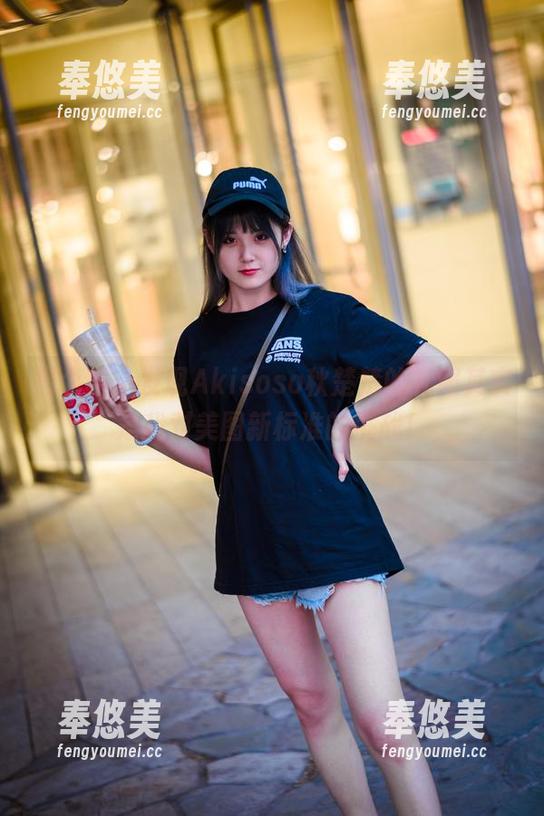 拐个弯，发现Akisoso秋楚楚的礼服其实是我对美图新标准的挑战！
