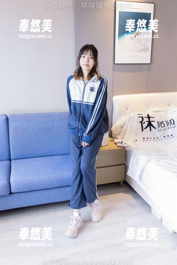 BoBoSocks袜啵啵-稚予 BoBoSocks袜啵啵 - 稚予与她的天鹅绒黑袜,这组美图里你能想象的干脆不如看到的!