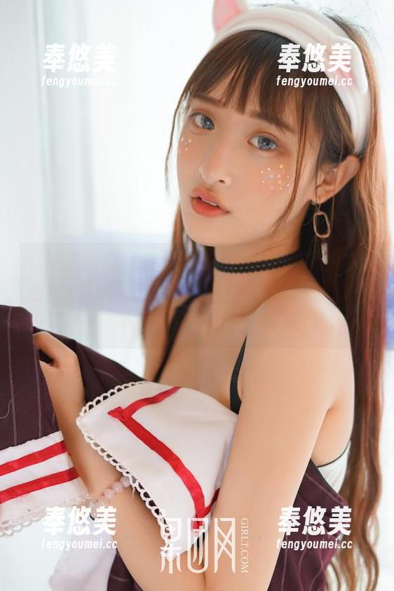 GIRLT果团网-sukki GIRLT果团网 - sukki的海边:每个浪都是她的剪影,快来围观这些‘打腿’的姿势!