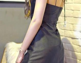 GIRLT果团网 – 周妍希的工作场所，办公室里的高清图集，随意翻翻，一不小心就是赏心悦目！