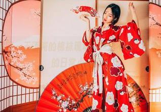 GIRLT果团网 – 王语纯的棉袜现场：这里不只有视角，还有袜子的日常小甜蜜。