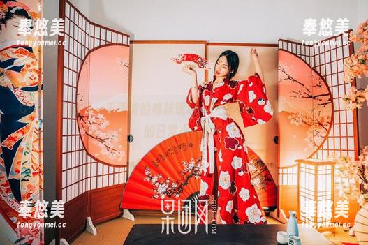GIRLT果团网-王语纯 GIRLT果团网 - 王语纯的棉袜现场:这里不只有视角,还有袜子的日常小甜蜜。