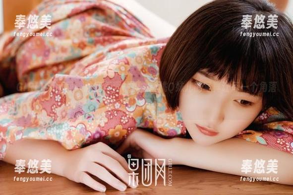 GIRLT果团网-蜜桃Q妹儿 GIRLT果团网 - 教室不再枯燥,蜜桃Q妹儿的写真让每一个角落都是风景。