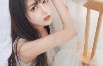 这套写真绝了，Shika小鹿鹿化身女仆，但我的脑中乱入了逗比二次元…