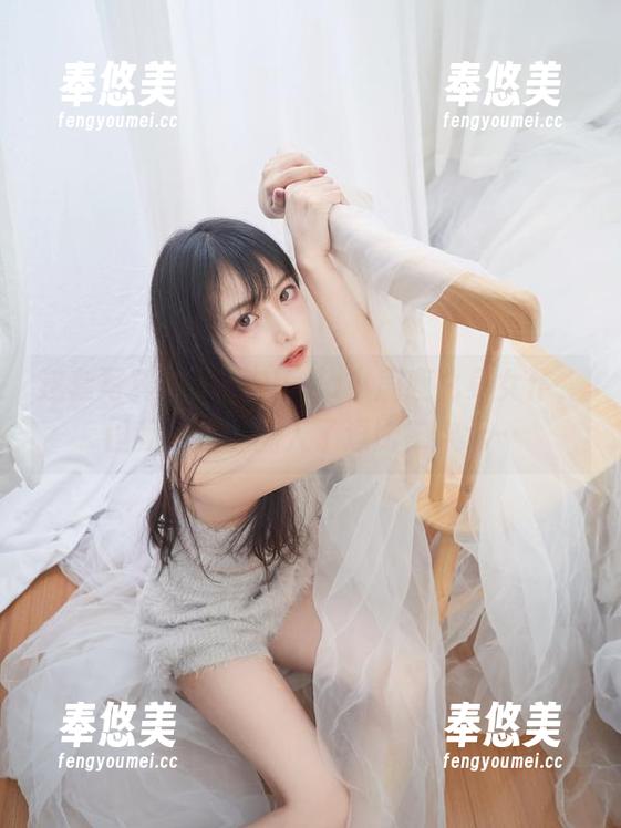 这套写真绝了，Shika小鹿鹿化身女仆，但我的脑中乱入了逗比二次元…