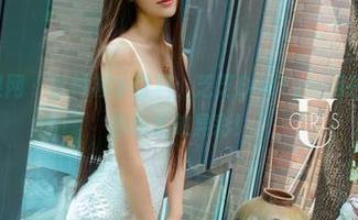 UGirls尤果网 – 白衬衫小百科：芝芝Booty如何在照片里让白色也大放异彩！