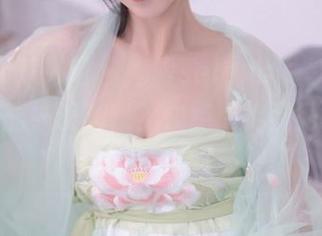 Xiuren秀人网 – 娜露selena，等等，白裙有可能被误删吗？快点上传到网盘以备不时之需！