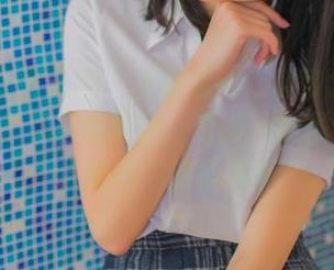 Xiuren秀人网 – 大胆猜测：黄可Christine最新图集的旅拍，里面一定藏着许多不为人知的“旅行趣事”。