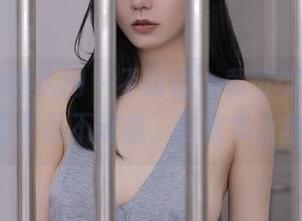 Xiuren秀人网 – 不讨论，黄可Christine的夏日作品不过瘾，在细节上挣扎啊！
