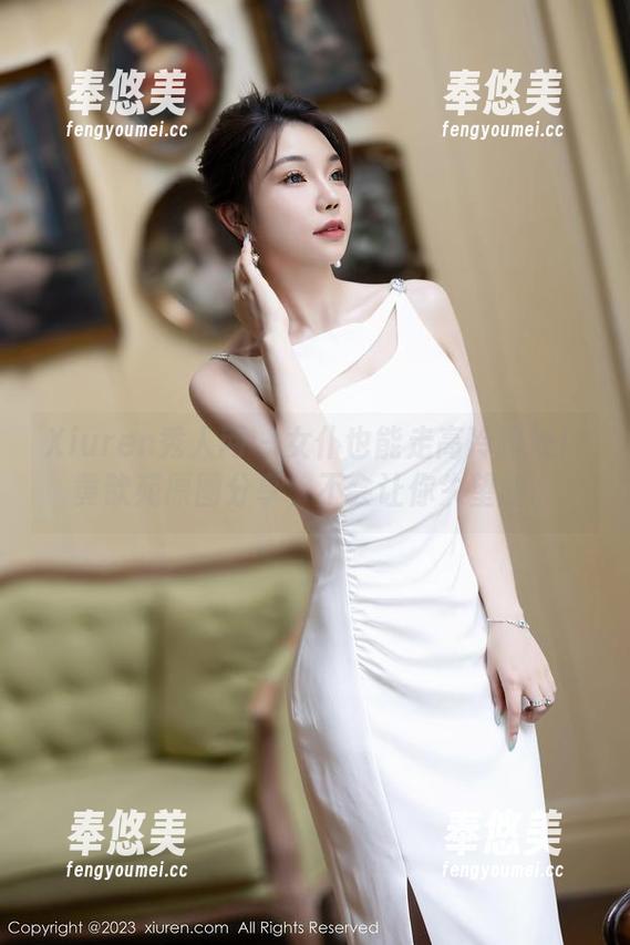 Xiuren秀人网-黄歆苑 Xiuren秀人网 - 女仆也能走高冷路线!黄歆苑原图分享,不会让你失望的。