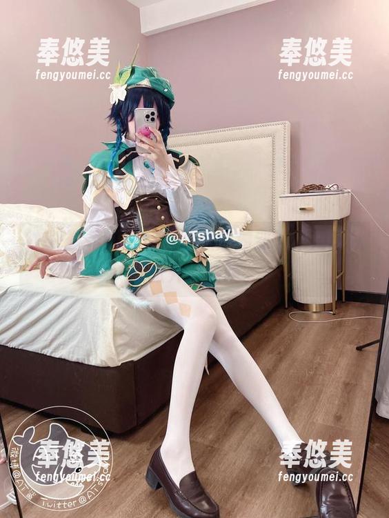 at鲨鱼 被at鲨鱼的镂空私房照震撼到,不知该从哪张开始偷瞄。
