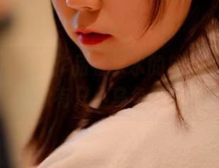 pans – 定制作品看水水的旅拍，那里好像有只小乌龟在跑