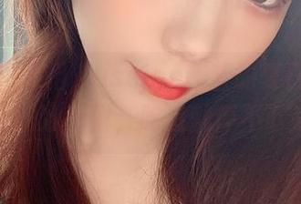 图包频频亮相，usejan蓝蓝的夏日女友就像夏天的冰淇淋，吃过就停不下来了！