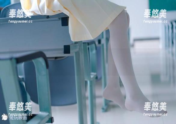 兔玩映画 最新黑色裙子合集,兔玩映画一点也不藏着掖着,果然都是我的菜!