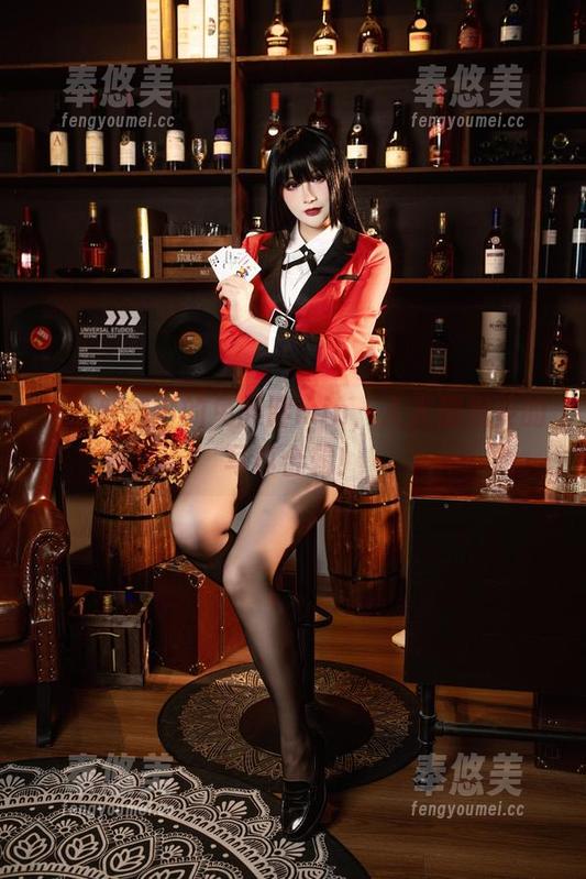 碧蓝航线中的兔胖胖min，人人都想要的写真合辑！