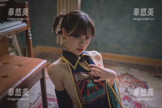 千反田鹿子为你呈现，路人女主英梨梨皮衣的图包，惊呆的不是衣服是我们的眼珠！