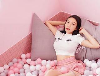 嗲囡囡 – Hana妹与连体衣：好像在私拍图片里发出某种无声的呼喊