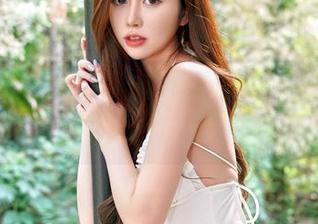 嗲囡囡 – 不夸张，下载芷儿Momoko的红裙图包能让你惊愕三秒