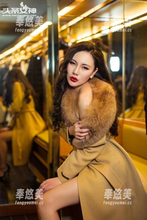 头条女神-李温柔 头条女神 - 这哪是普通的浴室?李温柔的图包让你懂!赶紧下载试试!