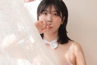 薄荷糖般的诱惑——宋哈娜(송하나)红点点全集写真