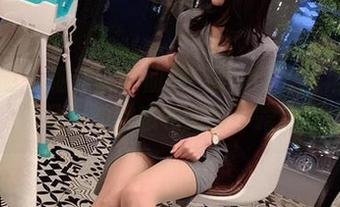 微密圈 – 细节哟小仙女ELaine的红裙定制，作品后的困惑和微妙不露痕迹。