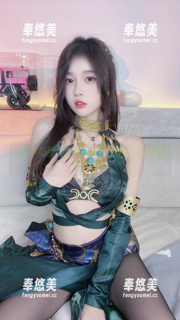 当小小奶瓶儿与透明美图相遇：谁的发量更高级？