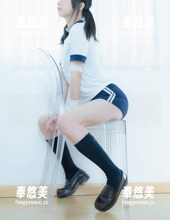 少女秩序 - 女孩，乐栀的写真让我怀疑下次还想看多少