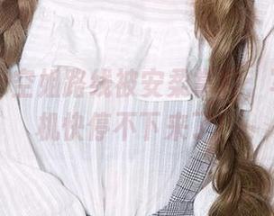 尤果网 – 空姐路线被安柔掌控，写真照相机快停不下来了！