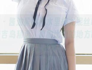 尤蜜荟 – 酱油黄的海水里搞尤妮丝Egg写真，普吉岛精选，真的比别的地方晒得更肆无忌惮！