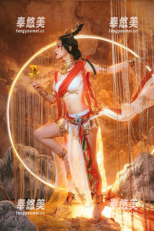 幼爱youmeko 听说这组幼爱youmeko和姐姐的cos作品可以唤醒某种情怀,不过我只是在这里乱说。
