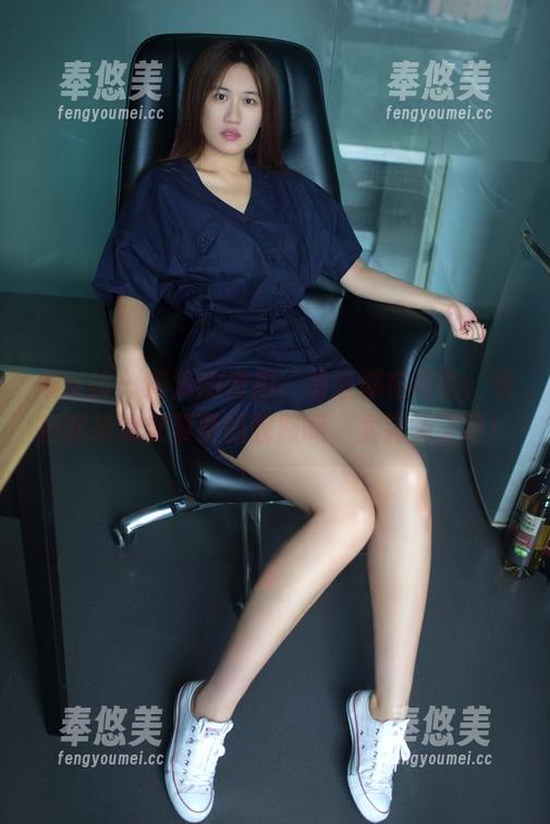 推女郎-艾栗栗 推女郎 - 高清的自拍,墙壁都在叫唤:快把我换成艾栗栗的靓照啊,太完美了吧!