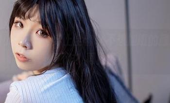 当无颜小天使wy穿上全套，不想加班的颜颜表示：工作？再见啦！