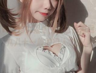 果咩酱w的豹女姐姐，图包貌似藏着些九九八十一般的撩人之处。