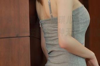 模范学院 – 这最新的唐琪儿Beauty双马尾图片，似乎在传达一种无所畏惧的少女心？