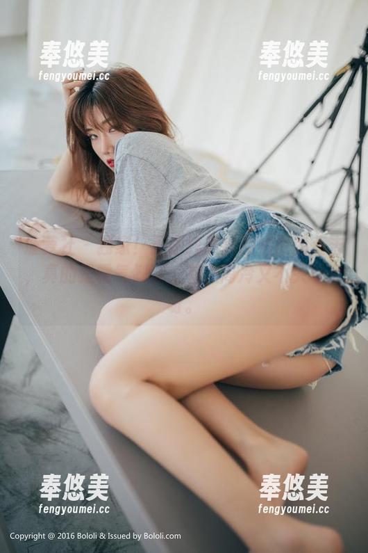 波萝社 - 独家！王语纯最新御姐原图直击，真的是霸气侧漏，有点高冷又不失可爱呀。