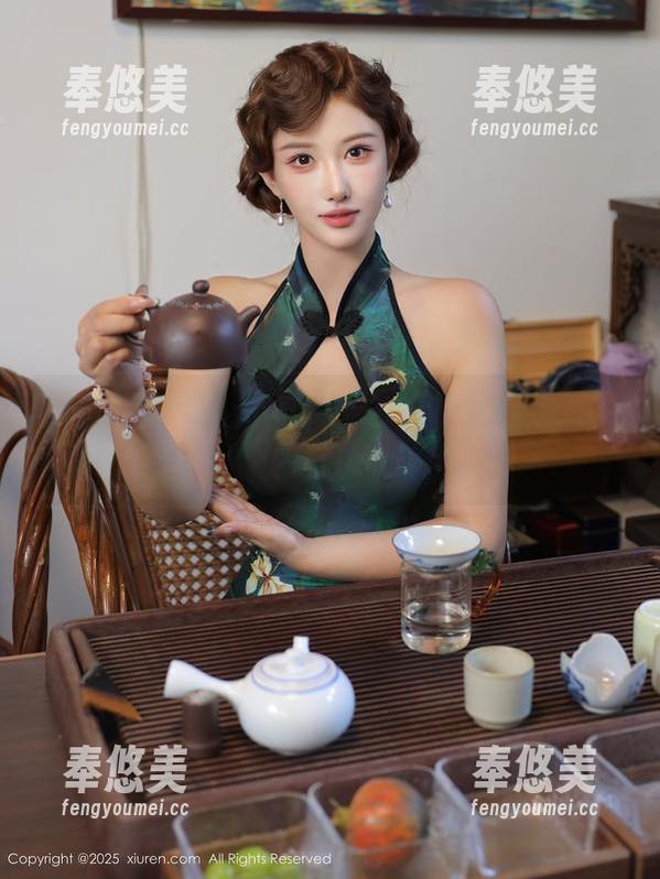 秀人网-Mila嘟嘟 秀人网 - 胸前的白衬衫图集,Mila嘟嘟可真会挑,人心难测啊