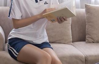 秀人网 – 在看坏兔子的黑白套图新更新时，我居然感觉自己也成了个坏兔子