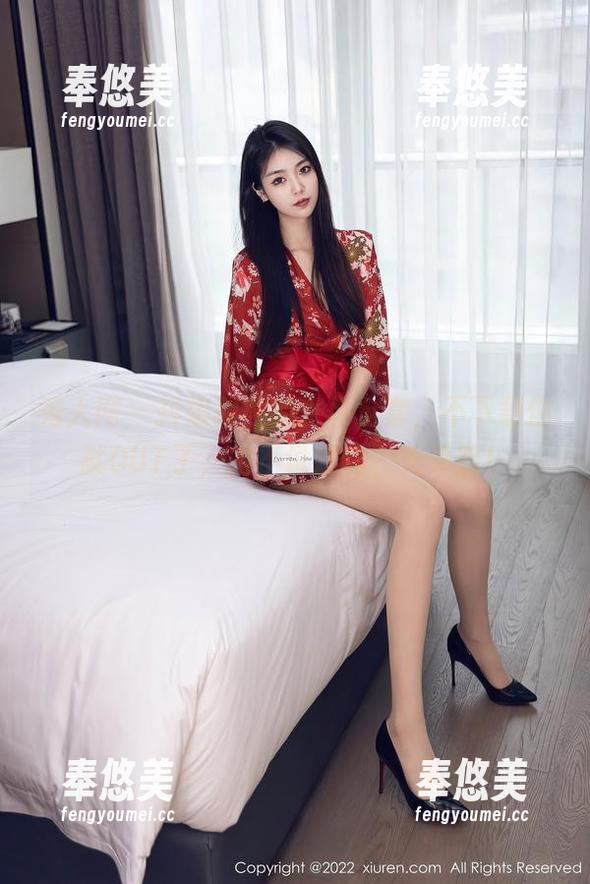 秀人网 - 抖娘利世的女仆全套，不下载你就OUT了，咱不说别的，光看脸！