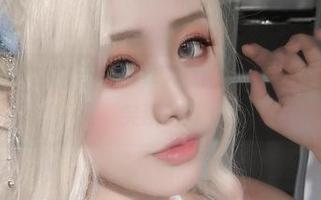 当芊川一笑MNK不止于单人，两个人的套图作品让你笑逐颜开