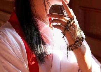 蜜桃社 – 兔女郎与Gina的绯闻：高清图册上藏着什么