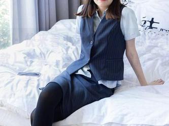 袜啵啵 – 快来看小淳的这个咖啡丝（脚尖加固款）合集，得从这里开始新一轮的审美升级，有趣得很呢！