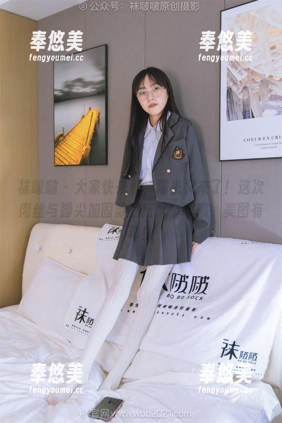 袜啵啵-糯米 袜啵啵 - 大家快来看,糯米又来了!这次肉丝与脚尖加固款的搭配,啧啧,美图有毒!