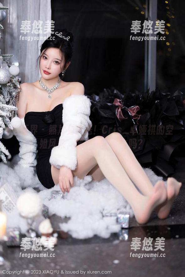 语画界 - 照片免费送！Cris_卓娅祺的空姐风采，话说她真会飞吗？