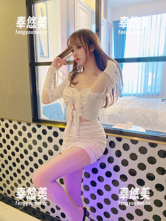 过期米线线喵的婚纱图包，来个免费试试？