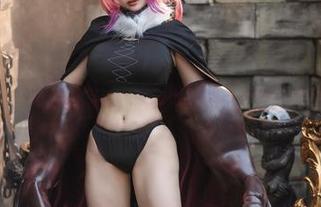 阿寨寨ninja泳衣写真，一套衣服能引发那么多想法嘛？