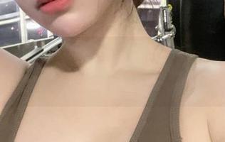 微密圈 – 仔细品品雪怡妹纸的写真，猛料大概就藏在这些细节里。