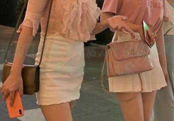 魔镜街拍带你起飞！活力十足的美术生JK高清写真一览无余