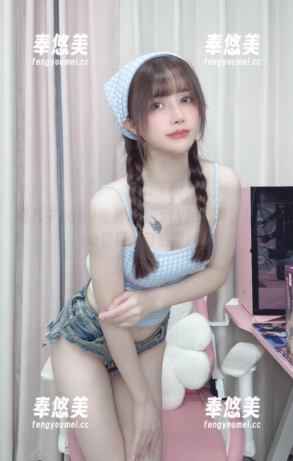 鹿八岁baby电影海报-style写真，Sibuna登场，自然别致！